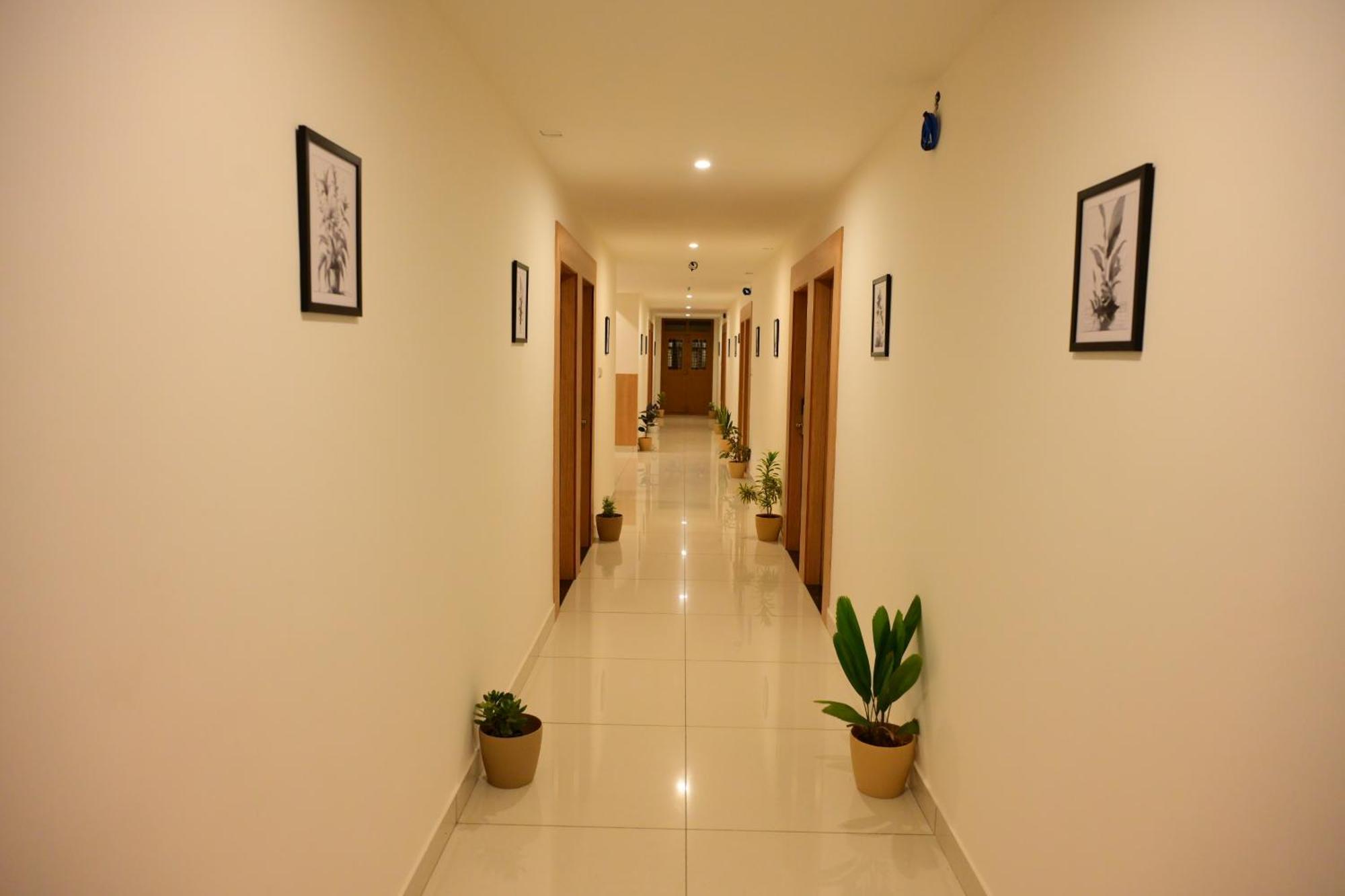 Bimba Hotels Mysore Buitenkant foto